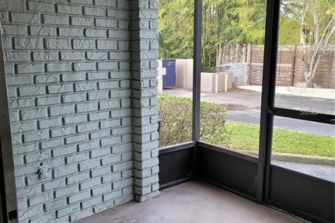 Condo in Orlando, Florida, 2 bedrooms  № 1913571 - photo 19