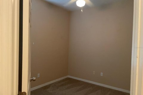 House in North Port, Florida 3 bedrooms, 141.58 sq.m. № 2275548 - photo 14