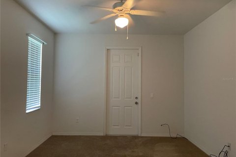 House in North Port, Florida 3 bedrooms, 141.58 sq.m. № 2275548 - photo 12