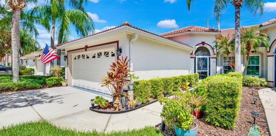 Villa ou maison à Bradenton, Floride 3 chambres, 163.42 m2 № 2345489