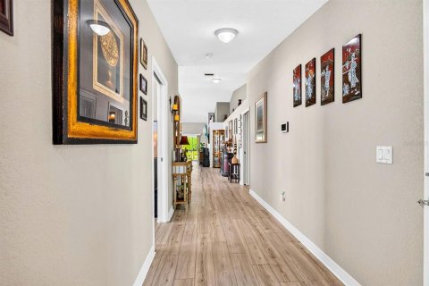 Villa ou maison à vendre à Bradenton, Floride: 3 chambres, 163.42 m2 № 2345489 - photo 5