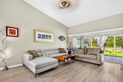Villa ou maison à vendre à Bradenton, Floride: 3 chambres, 163.42 m2 № 2345489 - photo 25