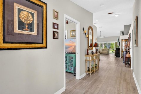 Villa ou maison à vendre à Bradenton, Floride: 3 chambres, 163.42 m2 № 2345489 - photo 8