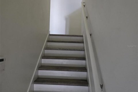 Снять в аренду таунхаус в Дэвенпорт, Флорида 3 спальни, 172.24м2, № 1799884 - фото 4