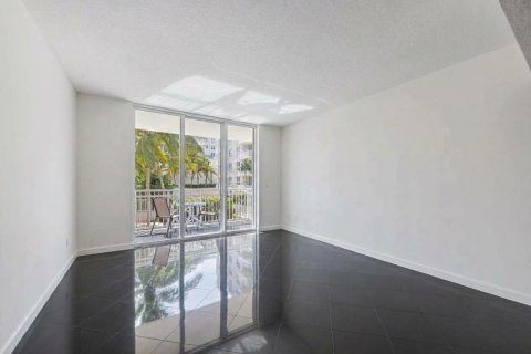 Condominio en venta en Boynton Beach, Florida, 2 dormitorios, 114.27 m2 № 2429814 - foto 21