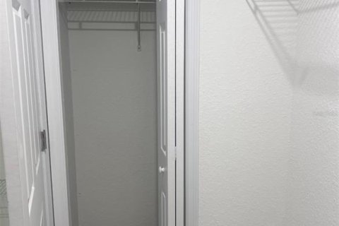 Купить виллу или дом в Саммерфилд, Флорида 8 комнат, 111.48м2, № 1520429 - фото 17