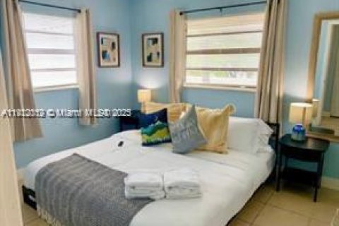 Appartement à louer à Miami, Floride: 3 chambres, 282.05 m2 № 1975955 - photo 12