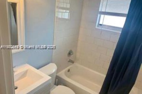 Appartement à louer à Miami, Floride: 3 chambres, 282.05 m2 № 1975955 - photo 19