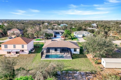 House in Port Charlotte, Florida 3 bedrooms, 160.35 sq.m. № 1724167 - photo 29