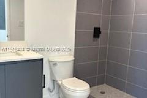 Appartement à louer à Miami, Floride: 1 chambre, 60.39 m2 № 1973090 - photo 4