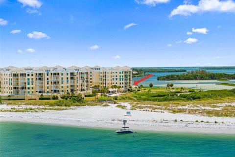 Condominio en venta en Tierra Verde, Florida, 3 dormitorios, 255.11 m2 № 2198609 - foto 5