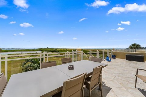 Condominio en venta en Tierra Verde, Florida, 3 dormitorios, 255.11 m2 № 2198609 - foto 11