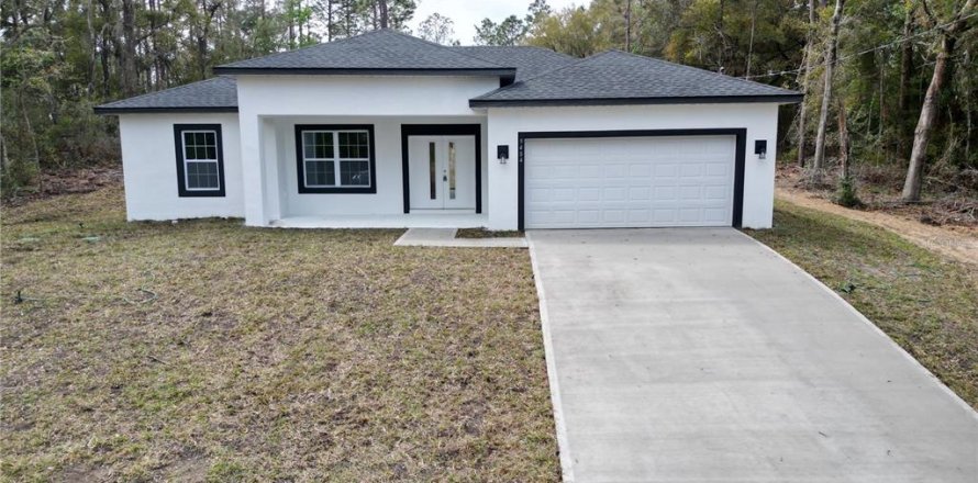 Villa ou maison à Citrus Springs, Floride 3 chambres, 142.05 m2 № 1733768