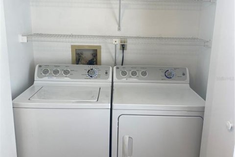 Townhouse in Casselberry, Florida 3 bedrooms, 139.17 sq.m. № 1885271 - photo 22