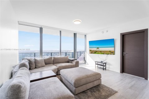 Condominio en venta en Miami, Florida, 3 dormitorios, 156.54 m2 № 1888870 - foto 9
