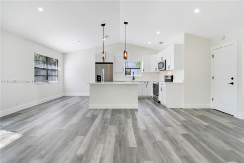 Casa en venta en Jupiter, Florida, 3 dormitorios, 107.02 m2 № 1743936 - foto 5