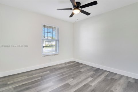 Casa en venta en Jupiter, Florida, 3 dormitorios, 107.02 m2 № 1743936 - foto 15