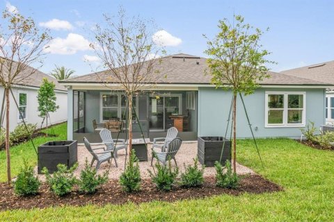 House in Palm Coast, Florida 2 bedrooms, 167.13 sq.m. № 2197600 - photo 23