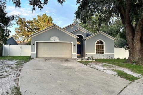 Casa en venta en Plant City, Florida, 3 dormitorios, 144 m2 № 1844929 - foto 1