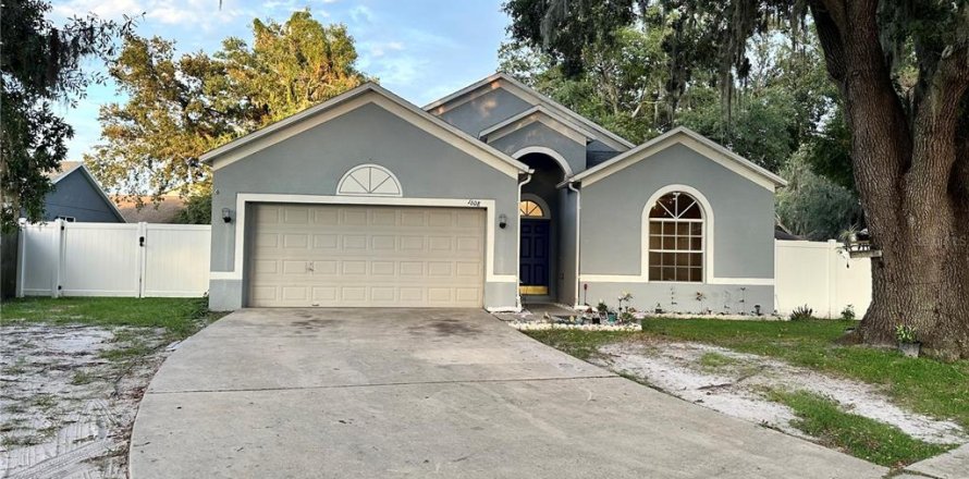 Casa en Plant City, Florida 3 dormitorios, 144 m2 № 1844929
