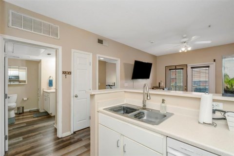 Купить кондоминиум в Тампа, Флорида 4 комнаты, 62.43м2, № 2122982 - фото 8