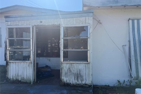 Villa ou maison à vendre à Davie, Floride: 3 chambres, 107.49 m2 № 1973837 - photo 3