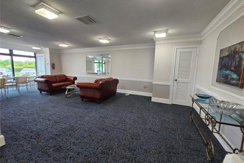 Apartment in Saint Petersburg, Florida 2 bedrooms, 119.84 sq.m. № 1908892 - photo 20