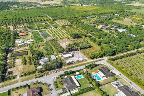 Купить земельный участок в Хомстед, Флорида № 2048043 - фото 8