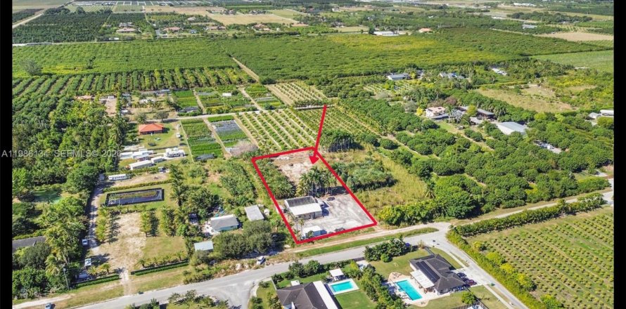 Земельный участок в Хомстед, Флорида № 2048043