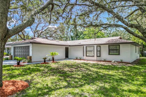 Villa ou maison à vendre à Homosassa, Floride: 3 chambres, 136.75 m2 № 1825365 - photo 2
