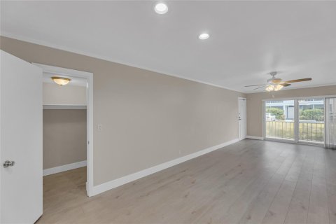 Condo in Fort Lauderdale, Florida, 2 bedrooms  № 2191224 - photo 5
