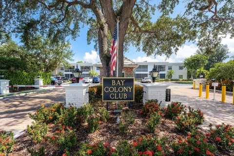 Condo in Fort Lauderdale, Florida, 2 bedrooms  № 2191224 - photo 27