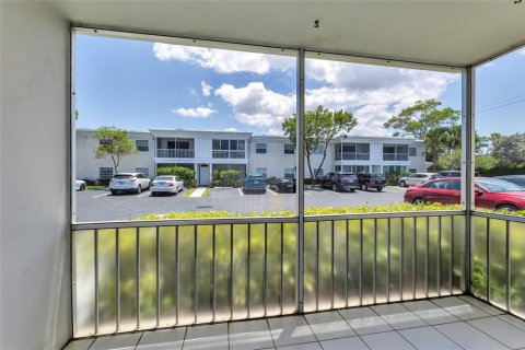 Condo in Fort Lauderdale, Florida, 2 bedrooms  № 2191224 - photo 21