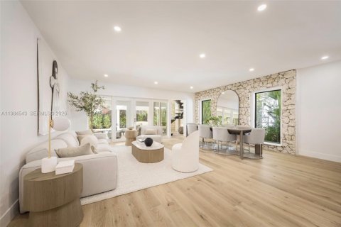 Купить виллу или дом в Майами, Флорида 4 спальни, 218.6м2, № 2048659 - фото 4