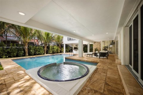 Купить виллу или дом в Майами, Флорида 4 спальни, 218.6м2, № 2048659 - фото 19