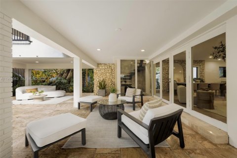 Купить виллу или дом в Майами, Флорида 4 спальни, 218.6м2, № 2048659 - фото 16