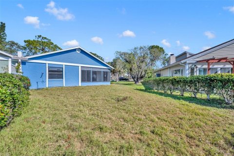 House in New Port Richey, Florida 2 bedrooms, 132.94 sq.m. № 2104378 - photo 23