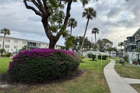 Condominio en venta en Bradenton, Florida, 1 dormitorio, 53.51 m2 № 2145070 - foto 25