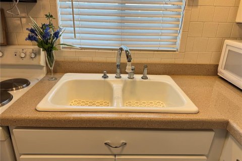 Condominio en venta en Bradenton, Florida, 1 dormitorio, 53.51 m2 № 2145070 - foto 7
