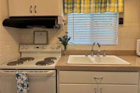 Condominio en venta en Bradenton, Florida, 1 dormitorio, 53.51 m2 № 2145070 - foto 6