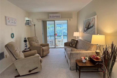 Condominio en venta en Bradenton, Florida, 1 dormitorio, 53.51 m2 № 2145070 - foto 10