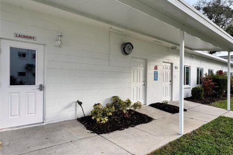 Condominio en venta en Bradenton, Florida, 1 dormitorio, 53.51 m2 № 2145070 - foto 18