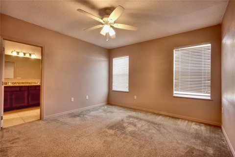 House in Kissimmee, Florida 3 bedrooms, 121.05 sq.m. № 2399145 - photo 10