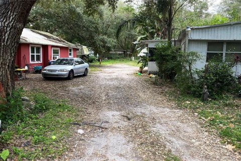 House in Geneva, Florida 2 bedrooms, 56.3 sq.m. № 1422014 - photo 1