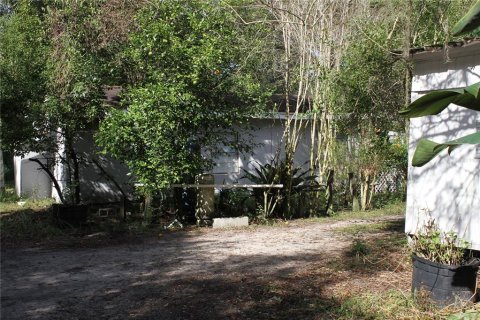House in Geneva, Florida 2 bedrooms, 56.3 sq.m. № 1422014 - photo 13