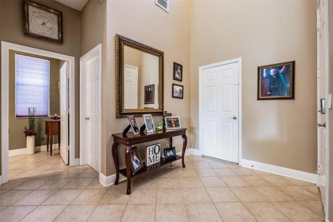 House in Wesley Chapel, Florida 5 bedrooms, 323.11 sq.m. № 1612593 - photo 4