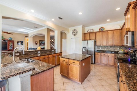 House in Wesley Chapel, Florida 5 bedrooms, 323.11 sq.m. № 1612593 - photo 14