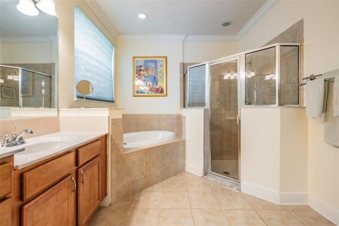 House in Wesley Chapel, Florida 5 bedrooms, 323.11 sq.m. № 1612593 - photo 22