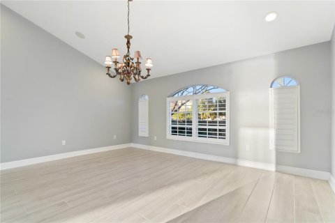 House in Saint Pete Beach, Florida 6 bedrooms, 483.65 sq.m. № 2151703 - photo 25