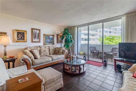 Condominio en venta en Miami Beach, Florida, 1 dormitorio, 88.26 m2 № 1797514 - foto 5